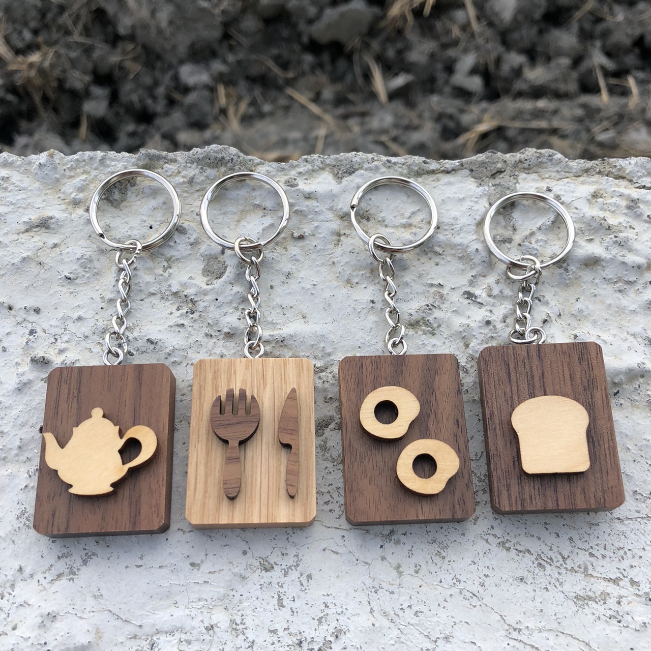 202511250356341292970_K1.4.13~16【實木不二鑰匙圈】-正面.jpg
